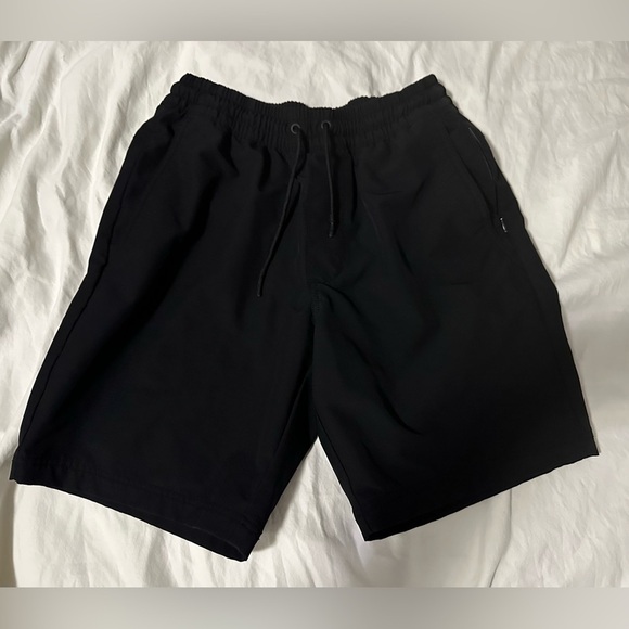 Men’s Shorts- Size Small - Picture 1 of 6
